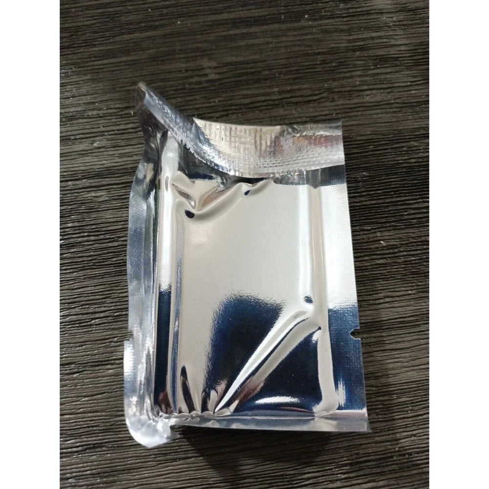Bearbrick 100% Series 44 Basic C Glow Open Box